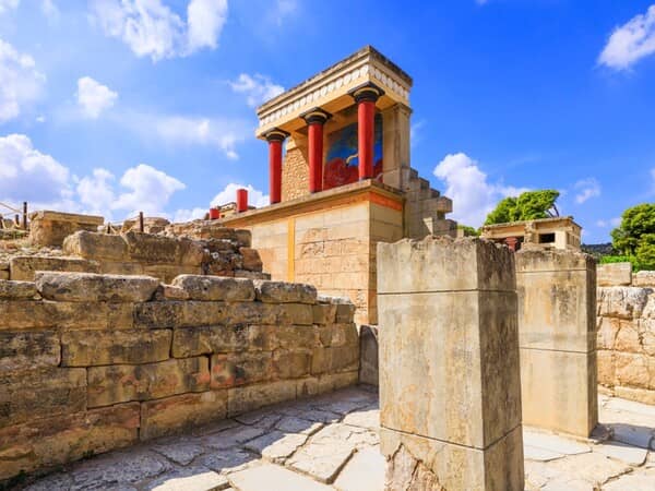 Heraklion: 10 locuri și experiențe pe care să nu le ratezi în capitala Cretei