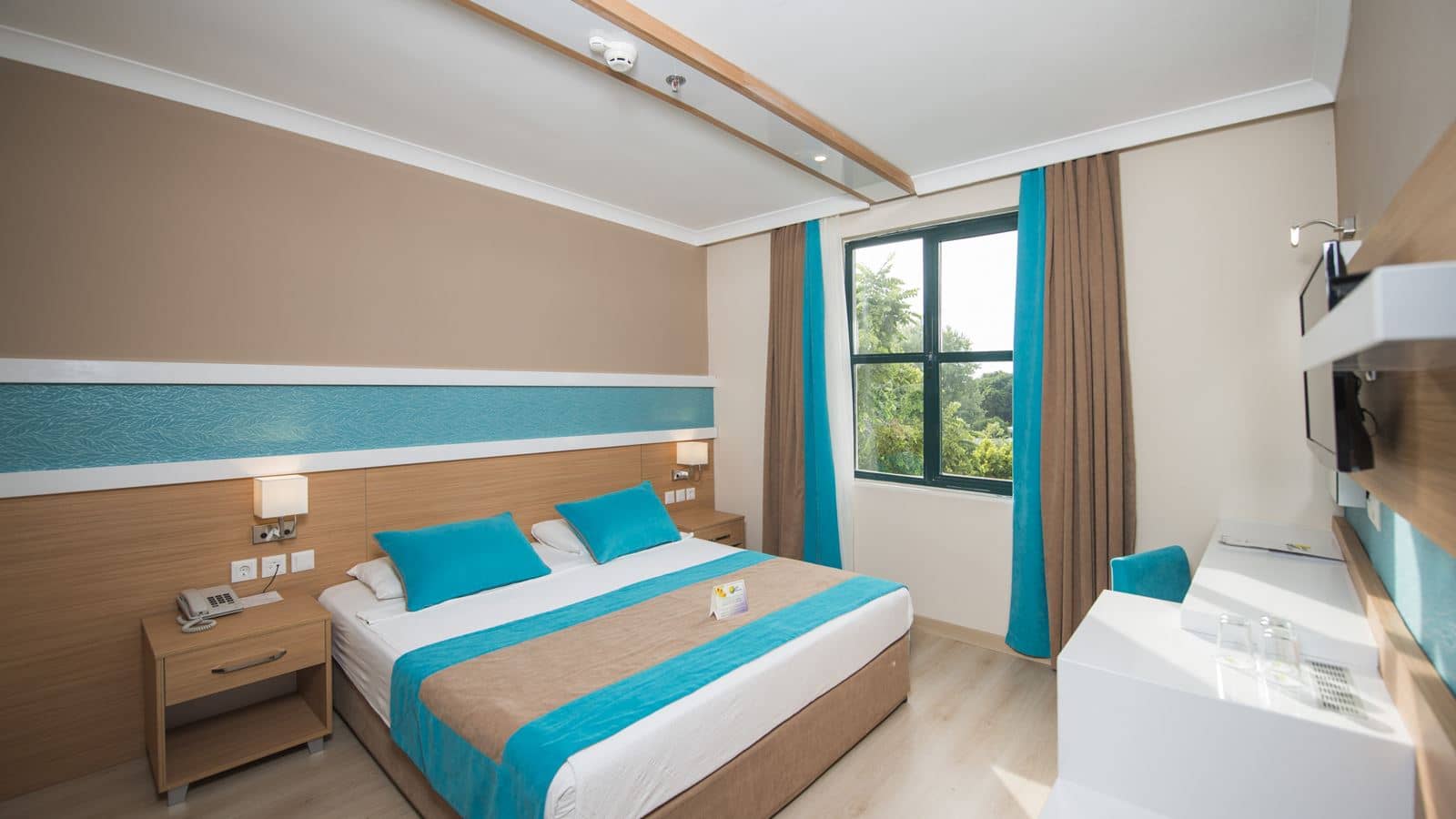 rooms-standard-room