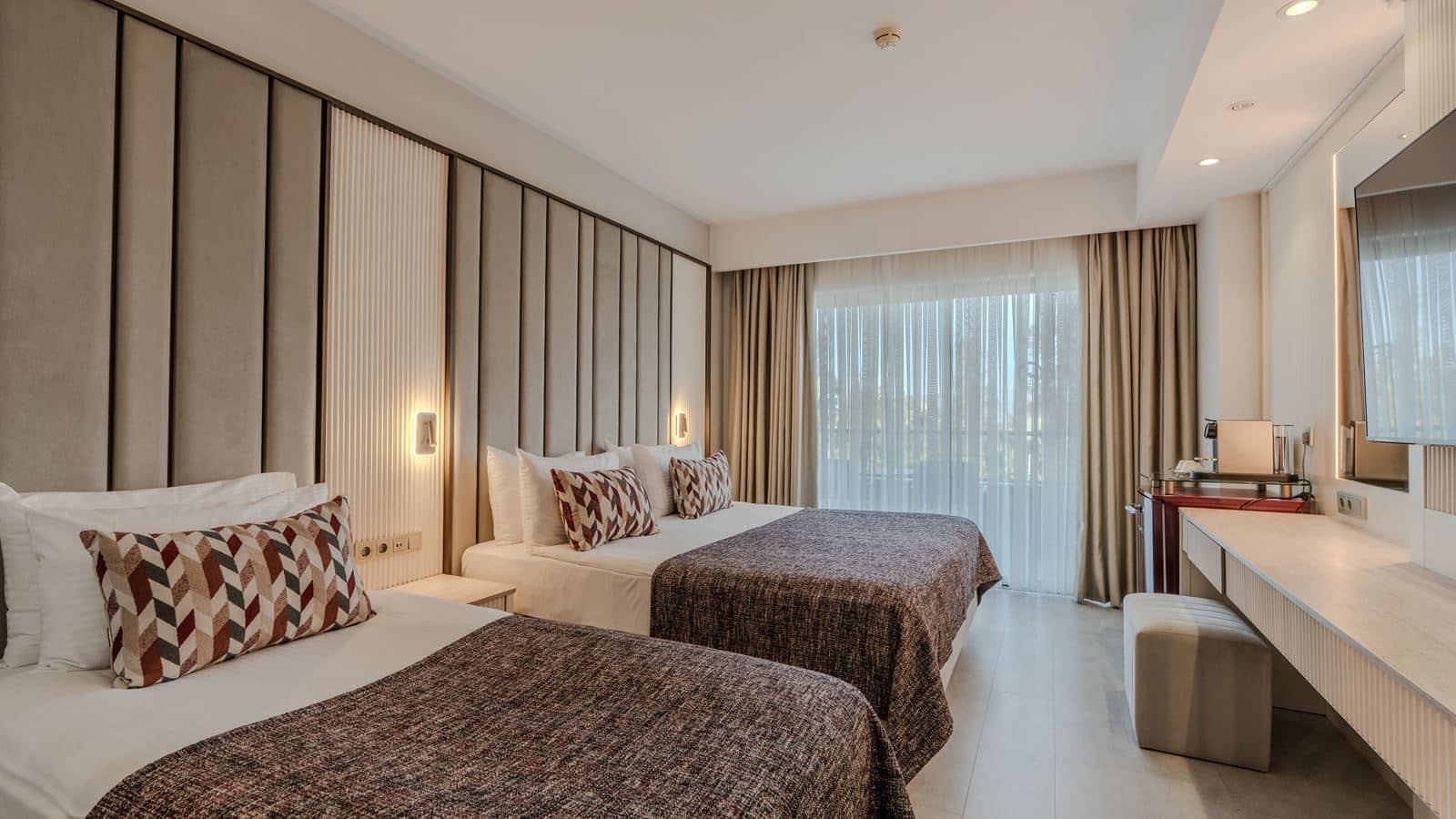 rooms-standard-room-sea-side-view