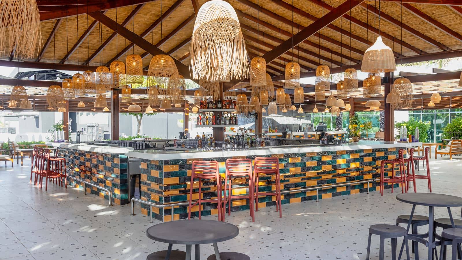 bars-flamingo-pool-bar