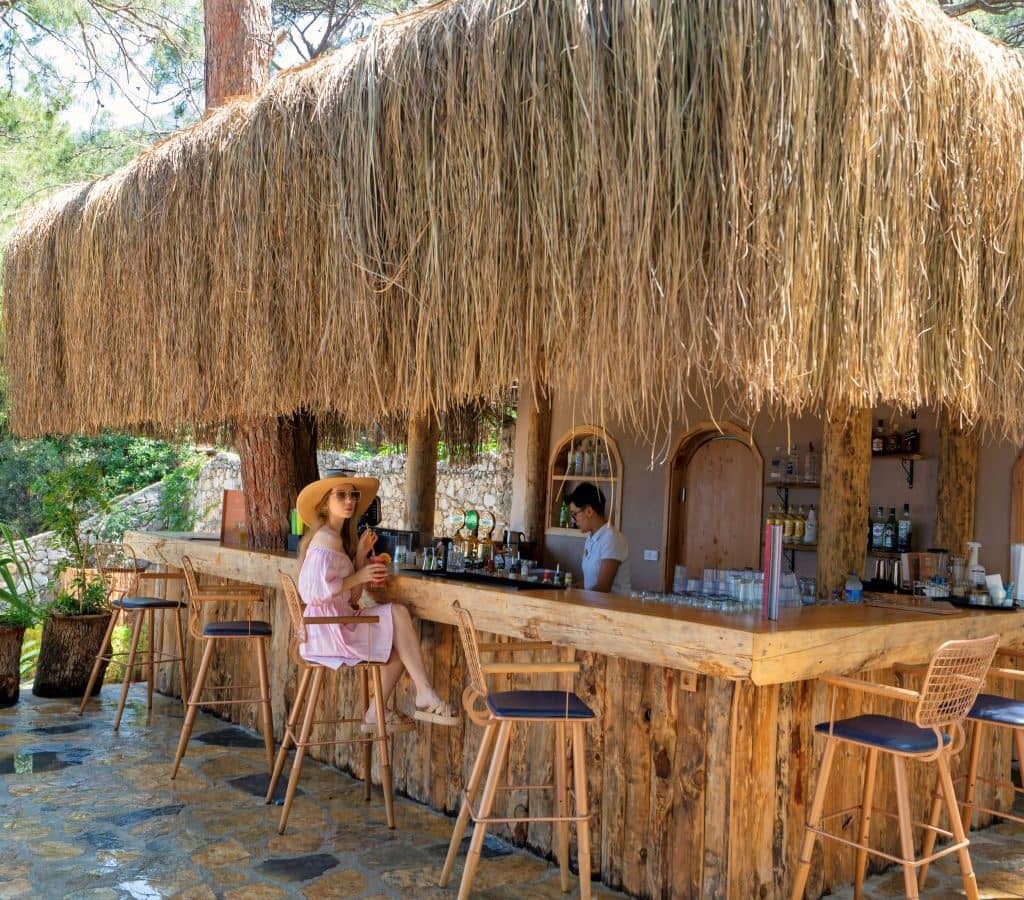 bars-trebanna-beach-bar