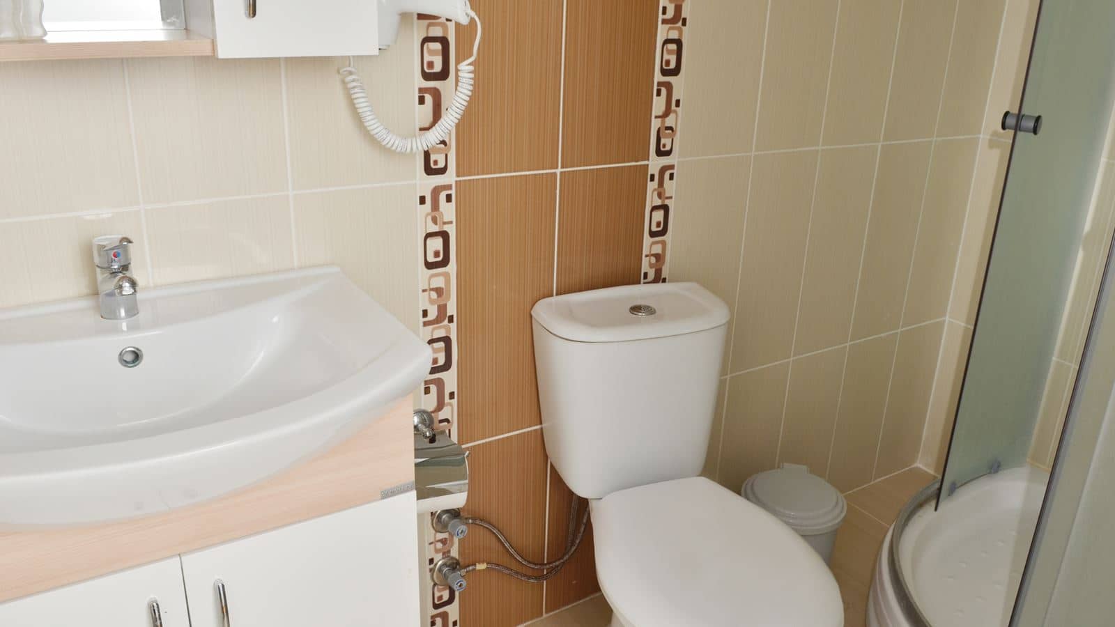 rooms-standard-room-land-view