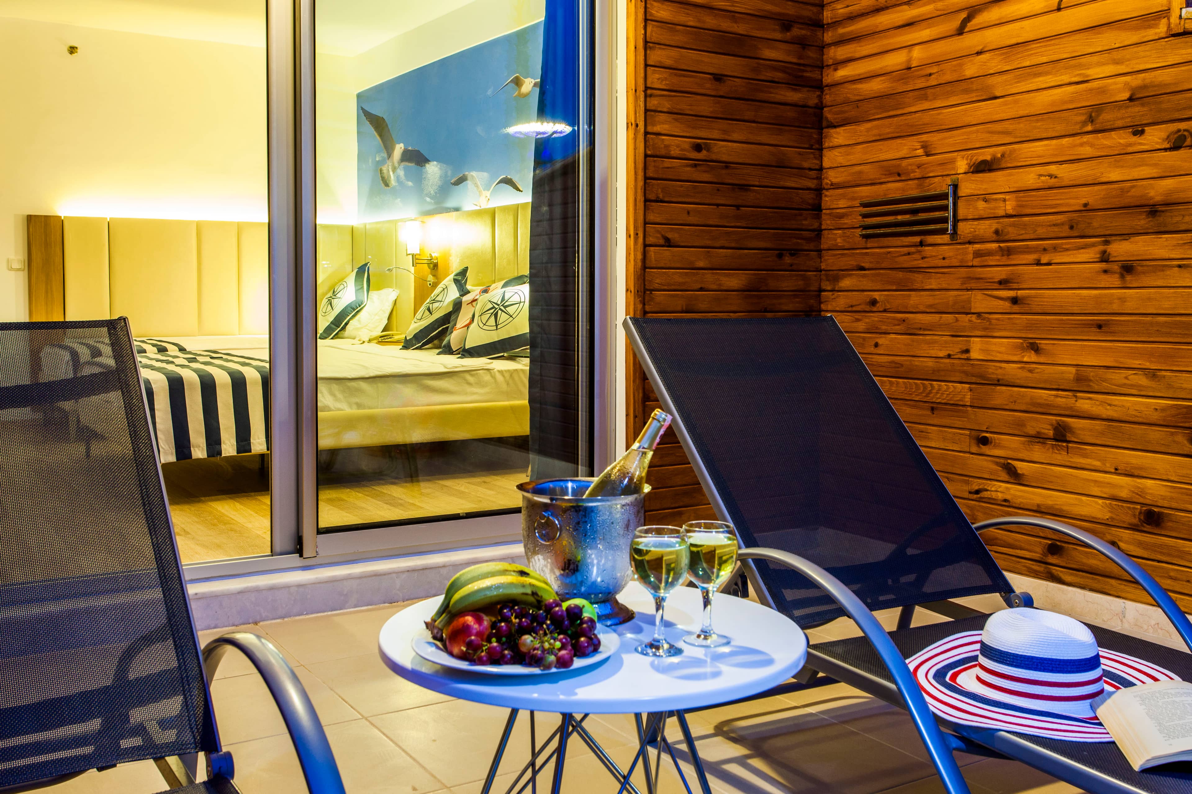 rooms-swim-up-dublex