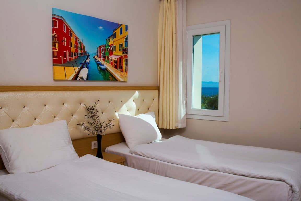 rooms-standard-room-sea-view