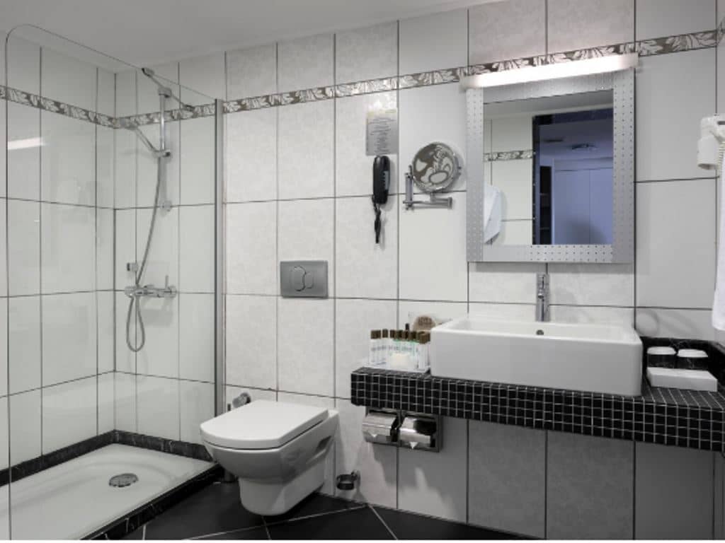 rooms-suite-room
