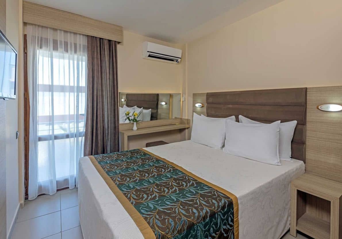rooms-superior-room