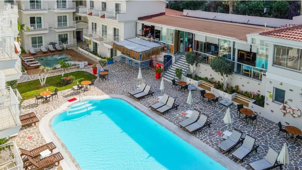 bars-pool-bar
