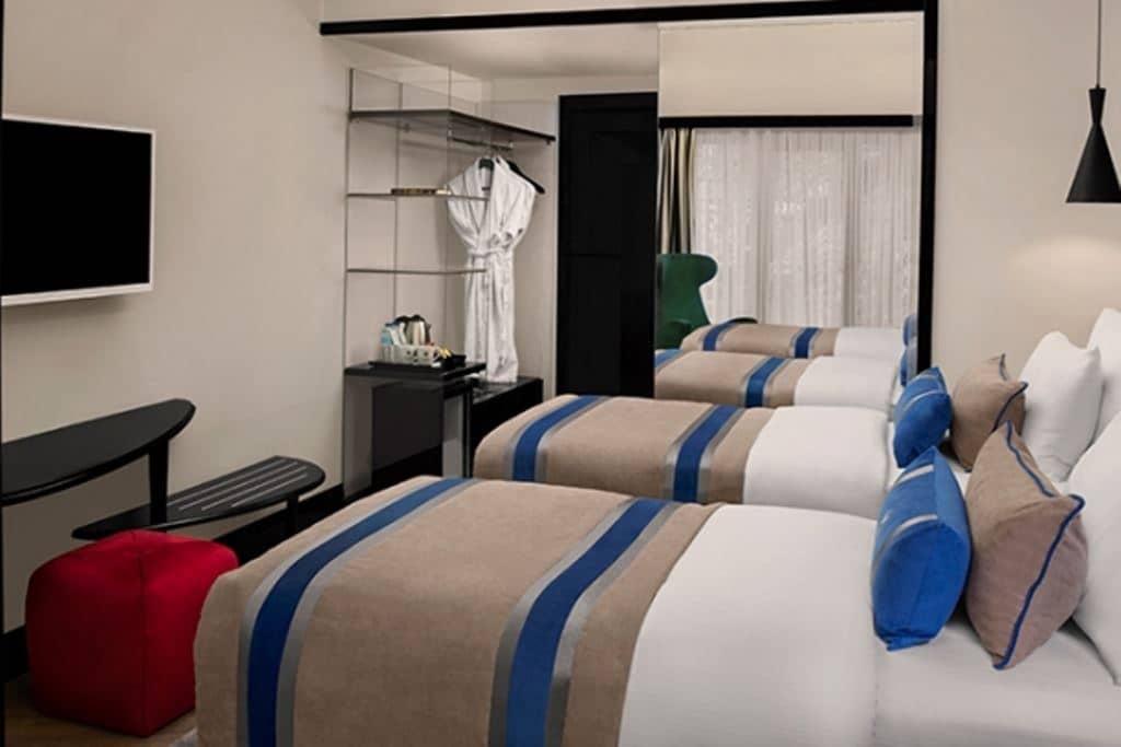 rooms-standard-room