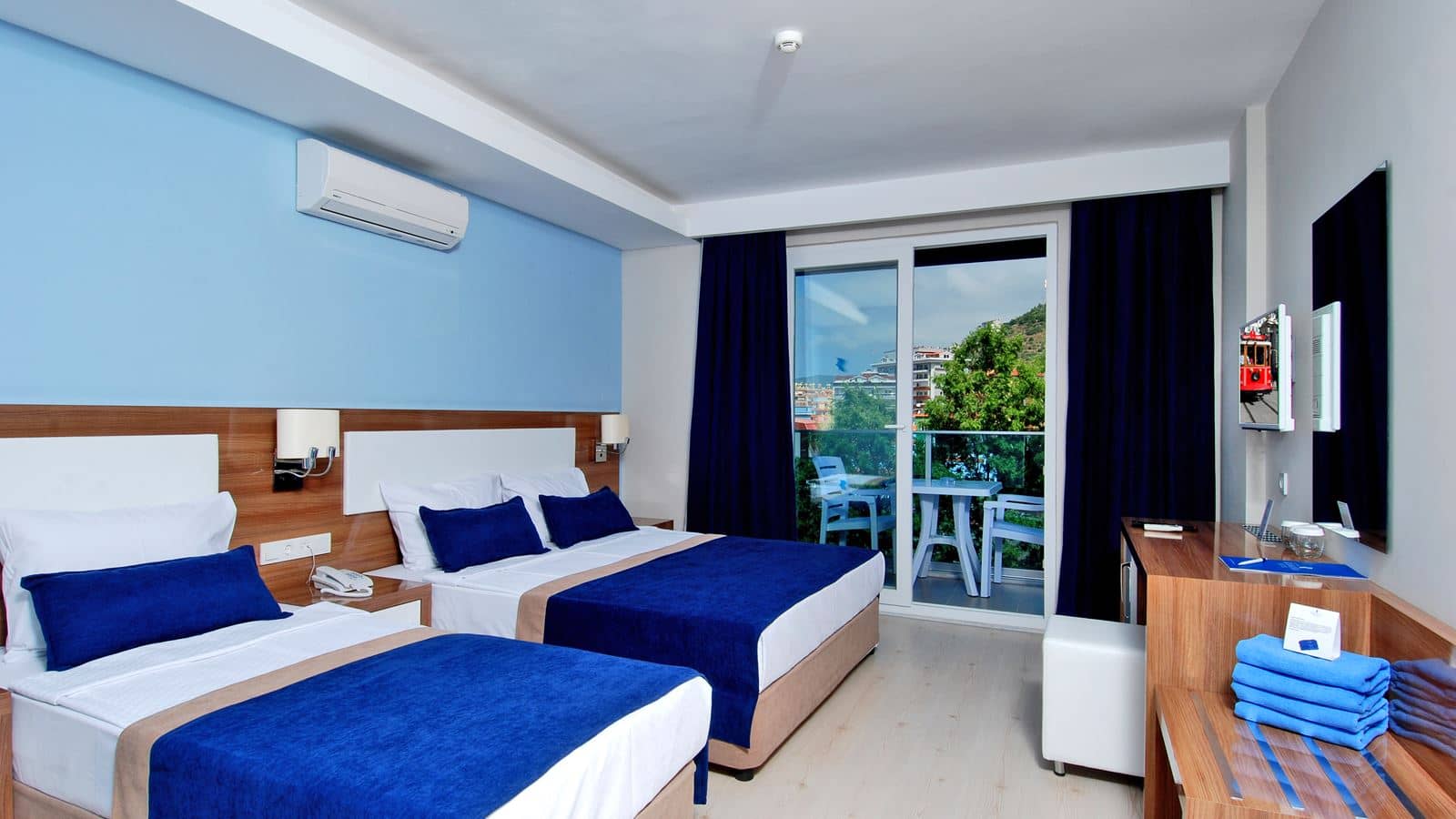 rooms-large-room