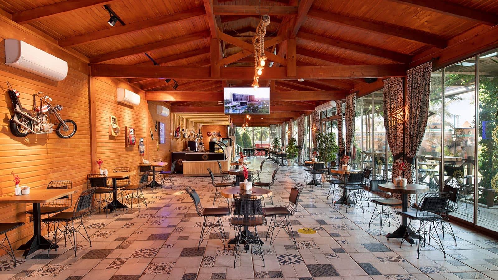 bars-cafe-house