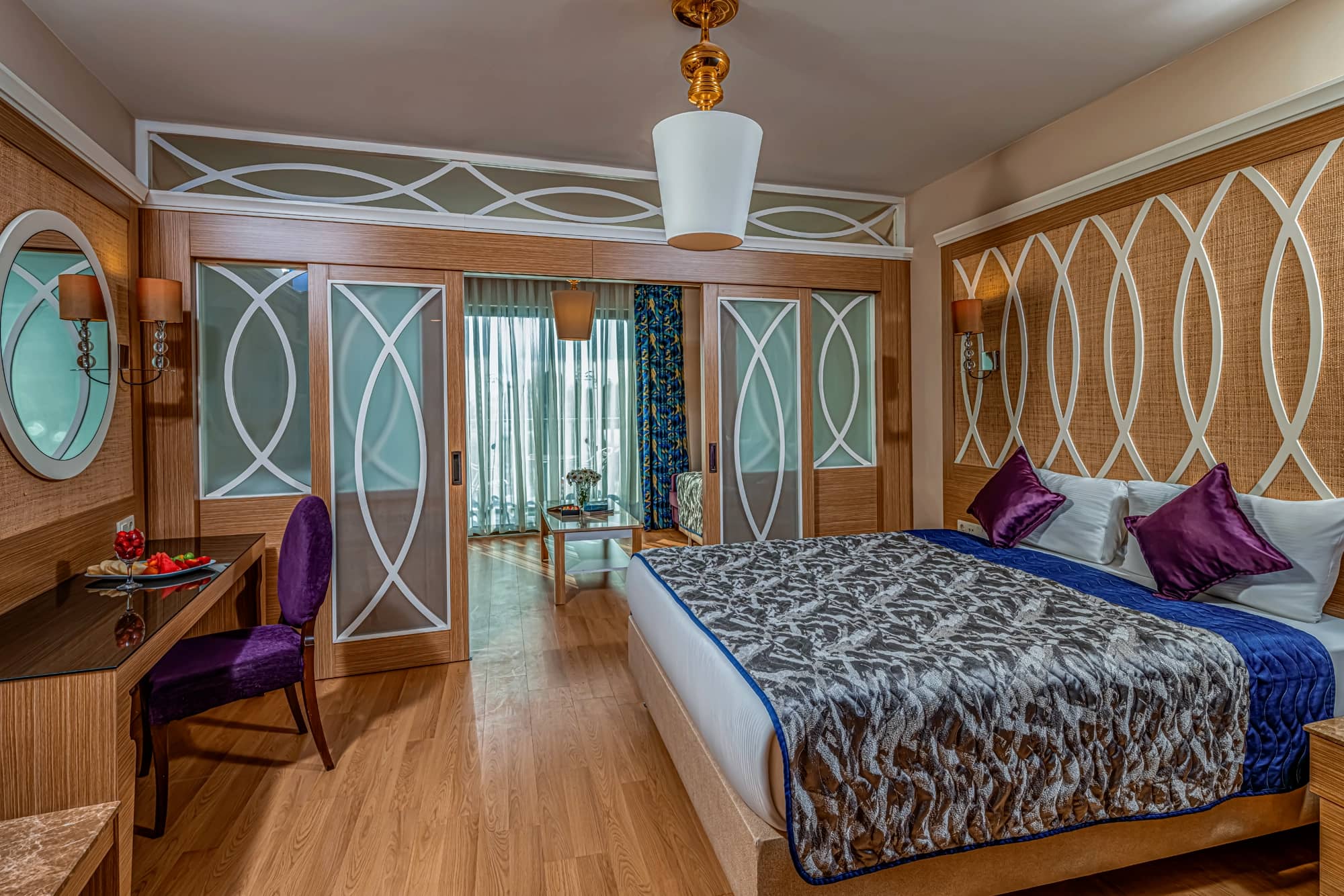 rooms-main-building-family-2-bedrooms-with-sliding-doors-pool-view-couple--ladies-only