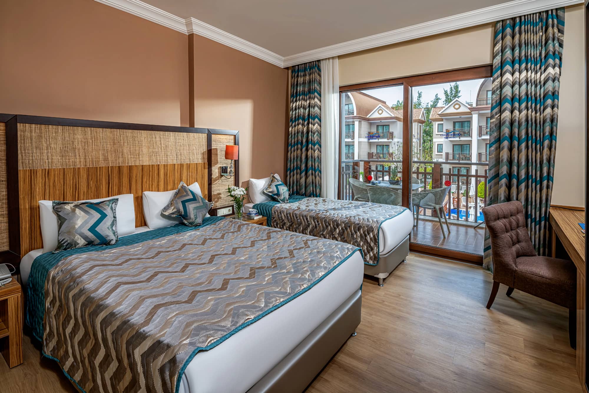 rooms-garden-family-relax-pool