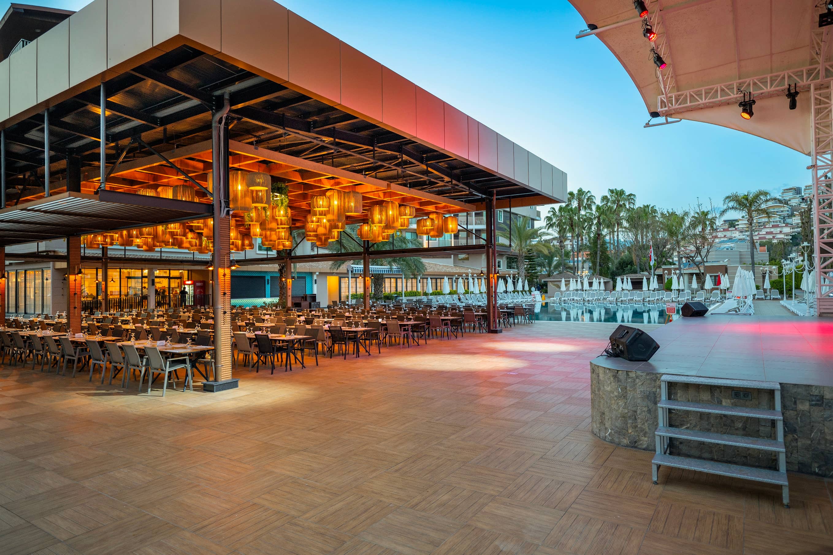 restaurants-main-restaurant