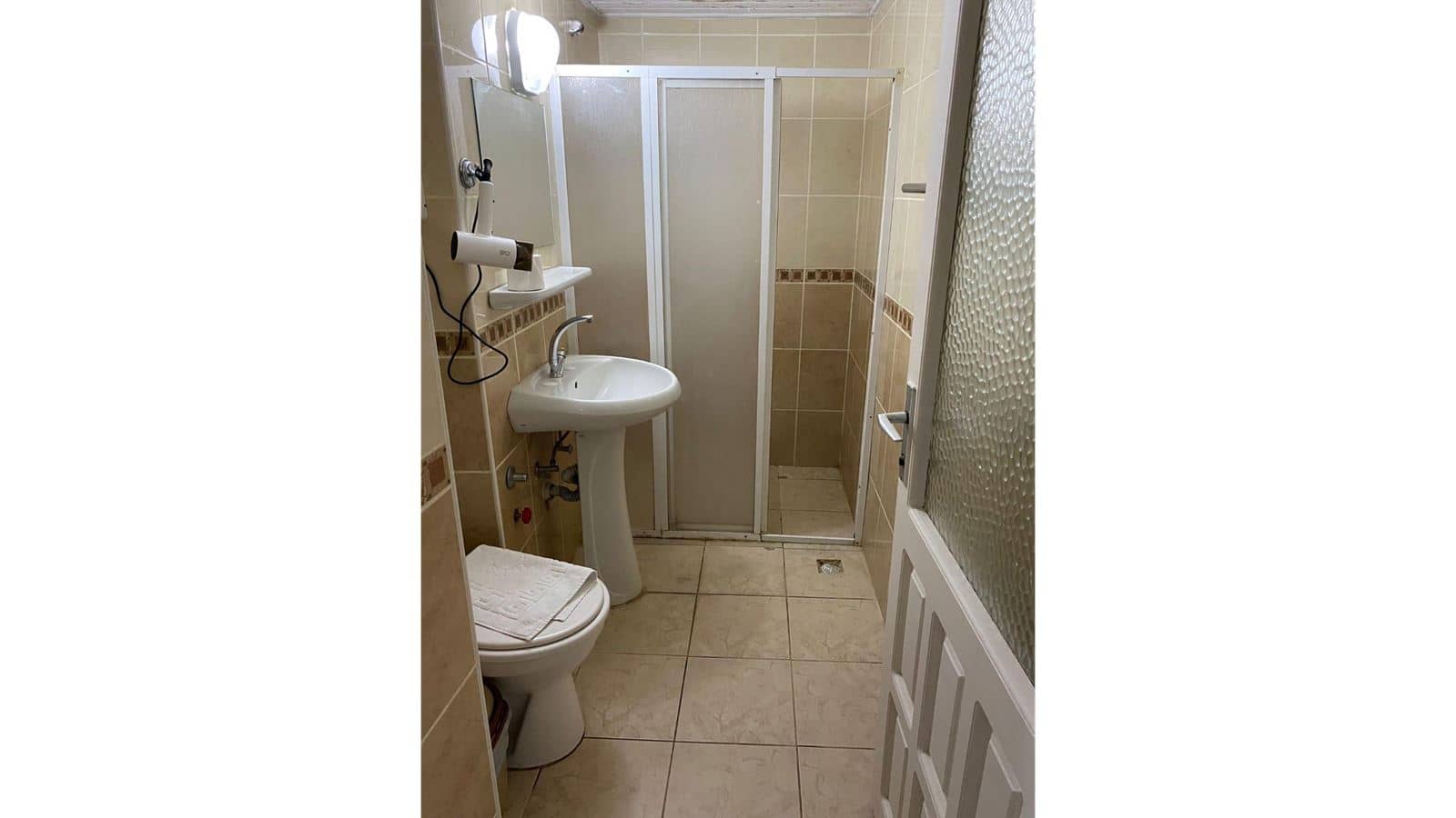 rooms-family-room