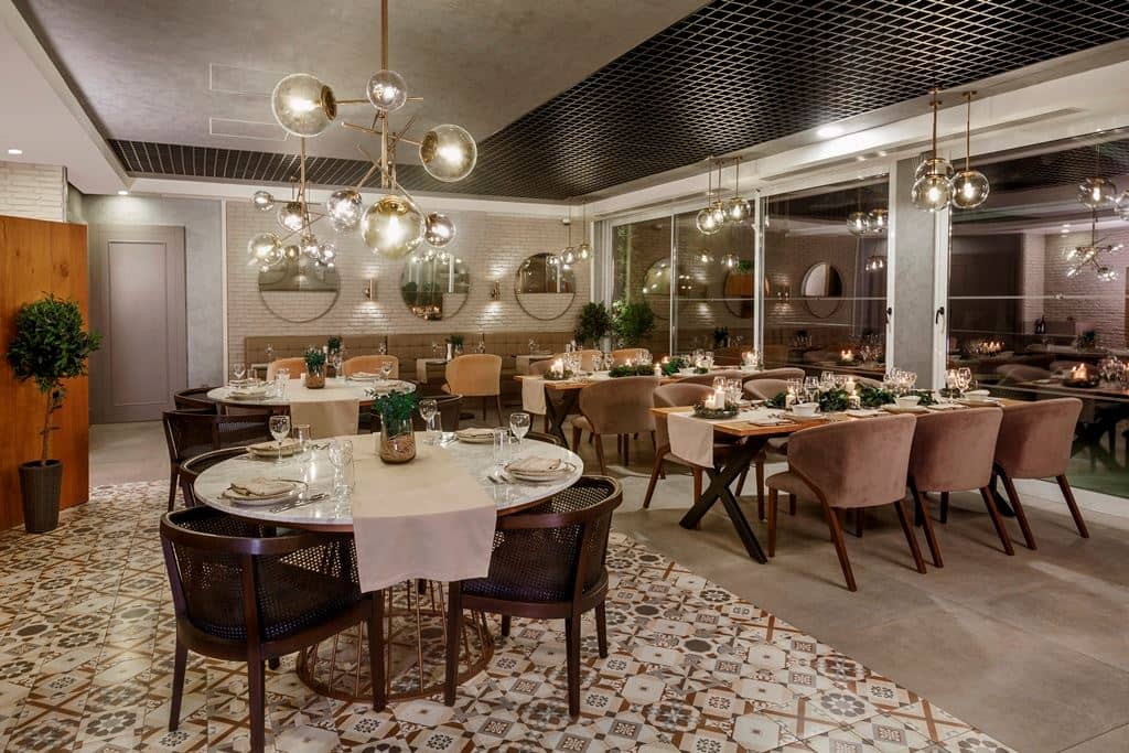 restaurants-bona-fides-steak-house-ala-carte-restaurant