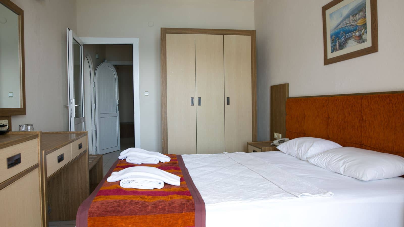 rooms-family-room