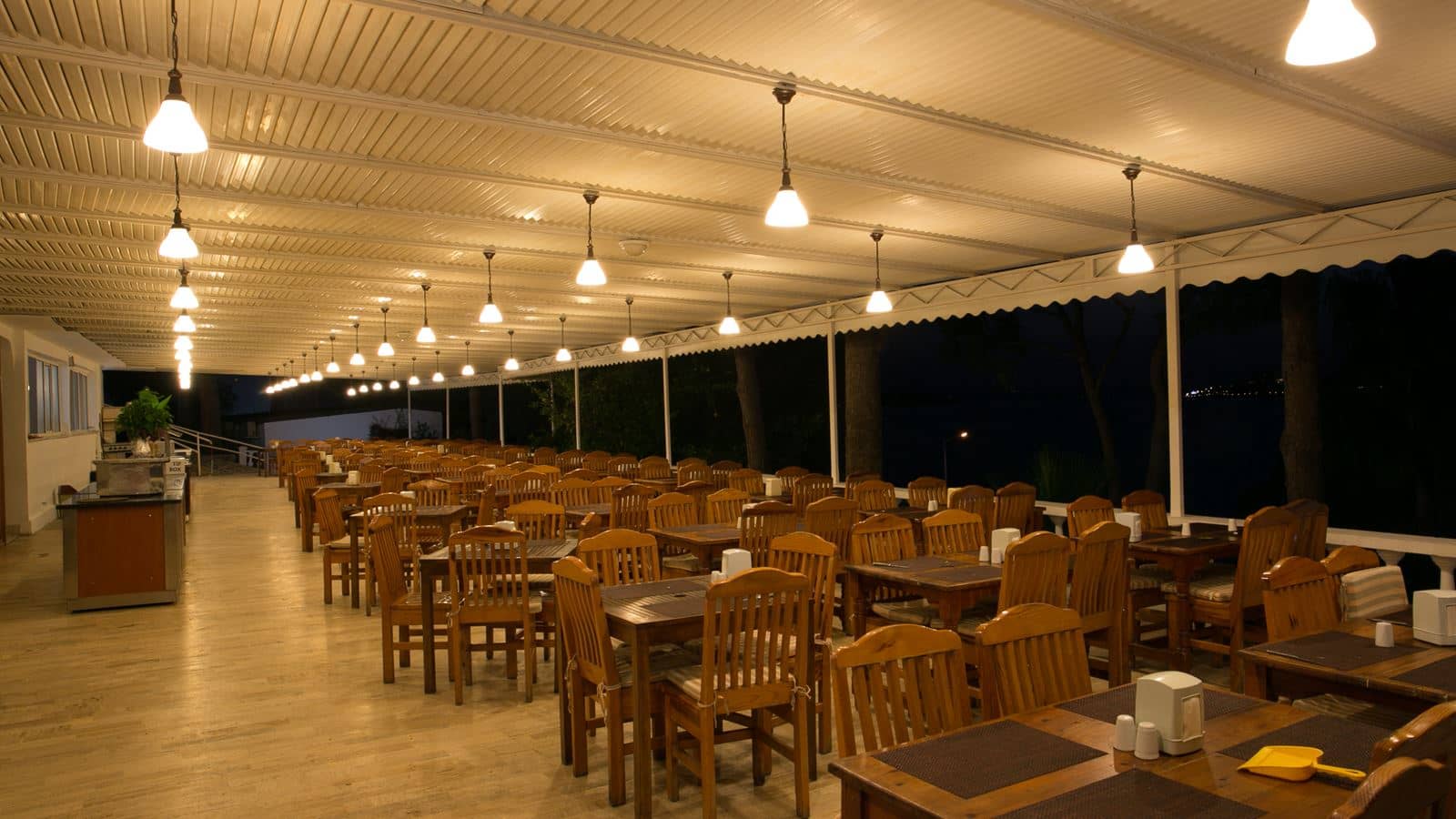 restaurants-main-restaurant
