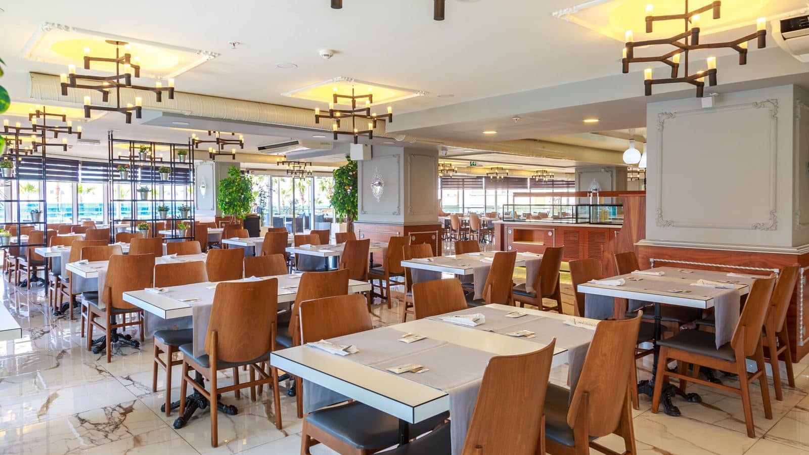 restaurants-restaurants