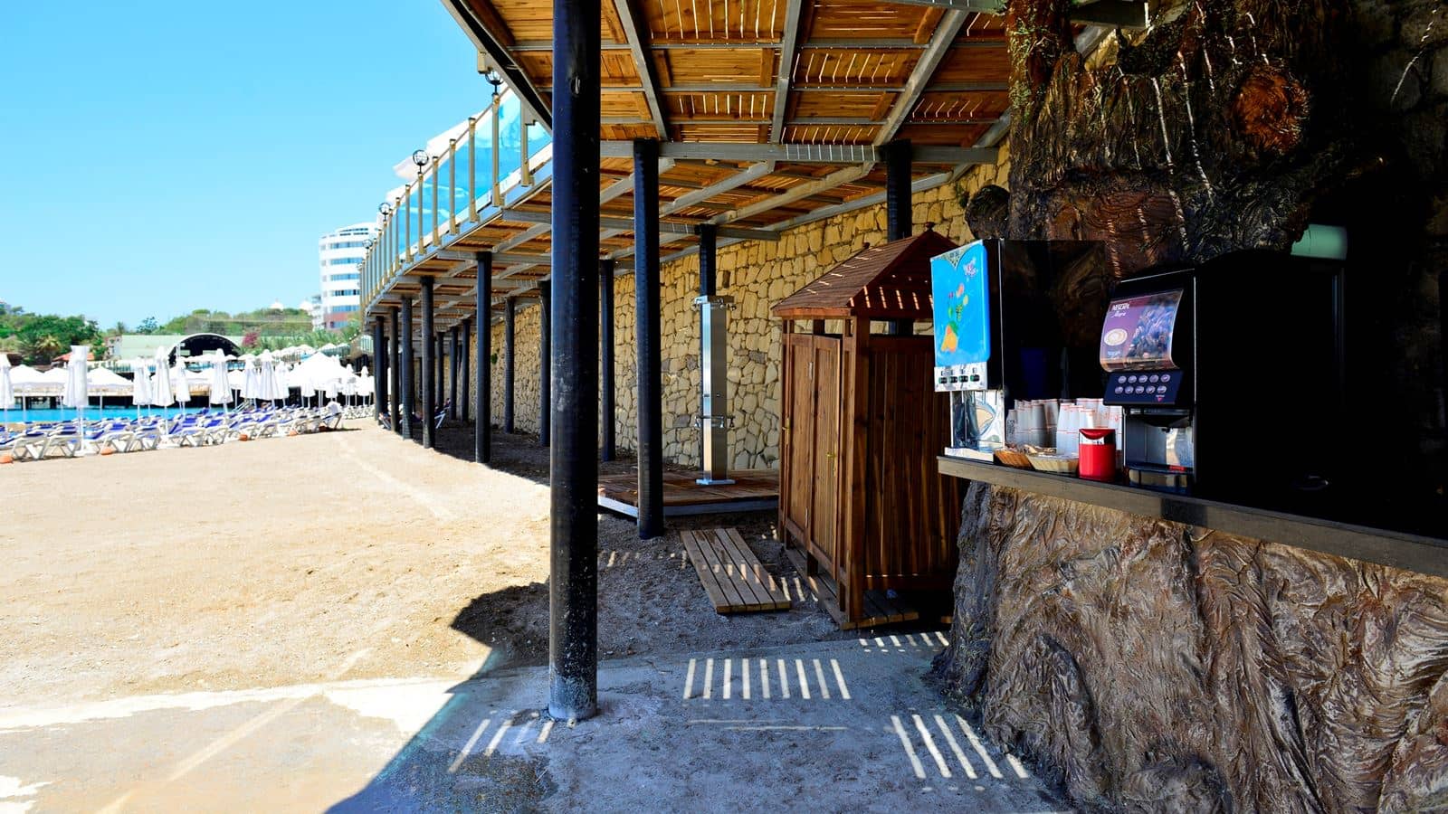 bars-beach-bar