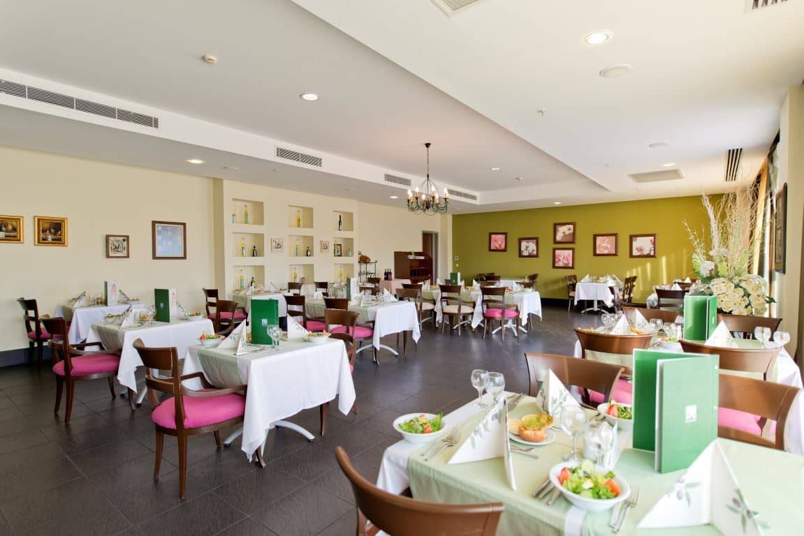 restaurants-saphire-restaurant