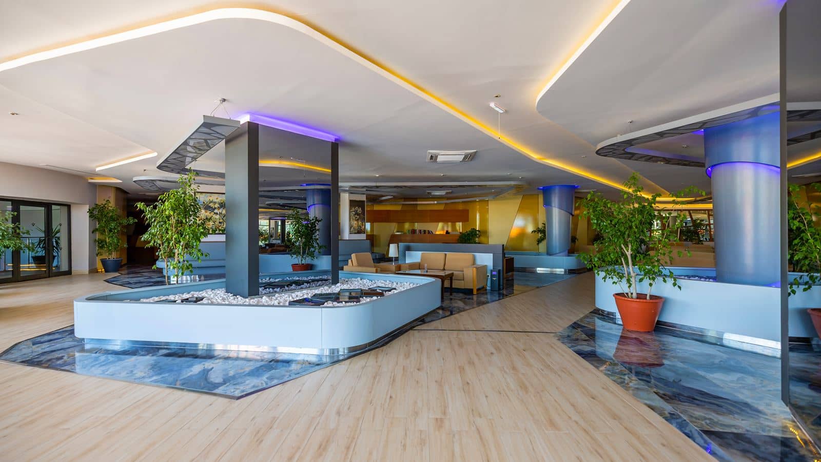 bars-taurids-lobby-bar