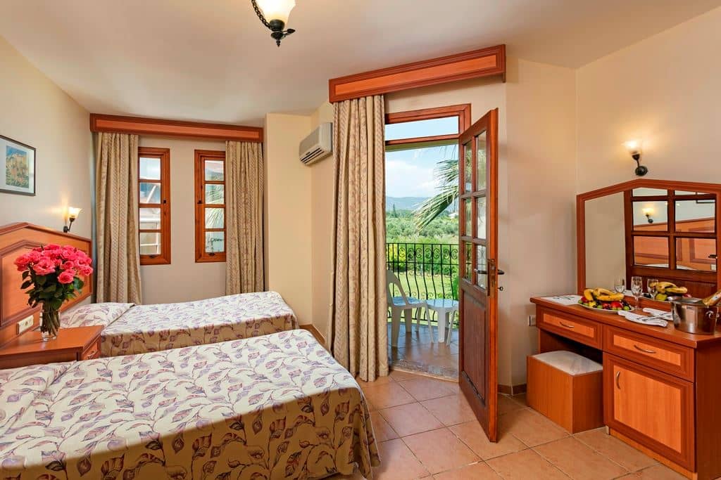 rooms-siena-standard-room