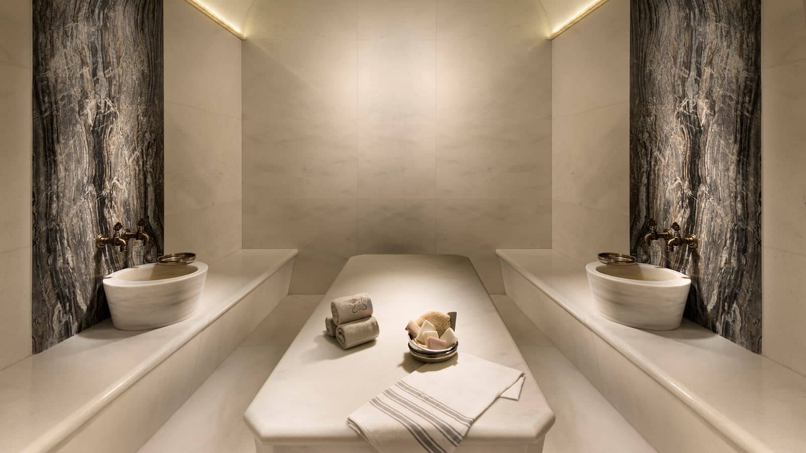 rooms-presidential-villa