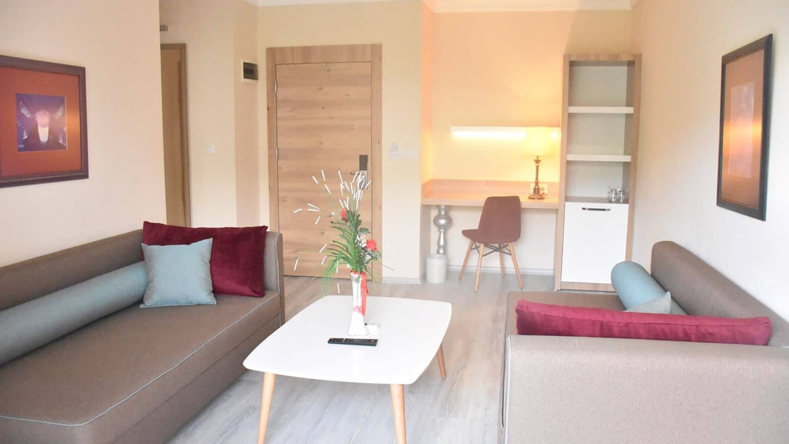 rooms-family-room-roh-main-building