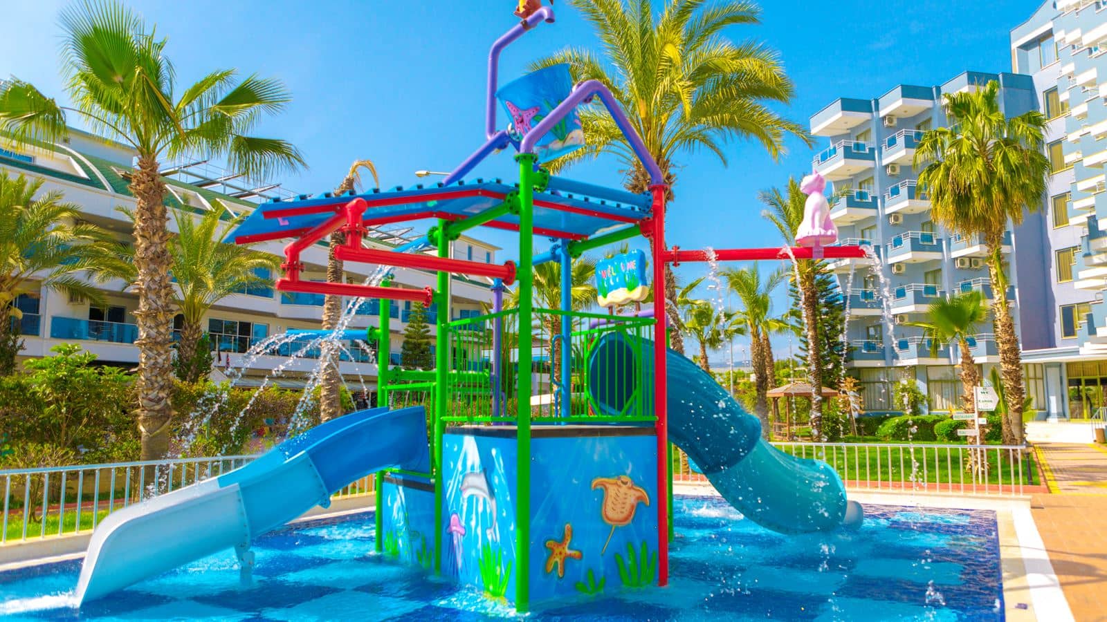 pools-outdoor-childrens-pool