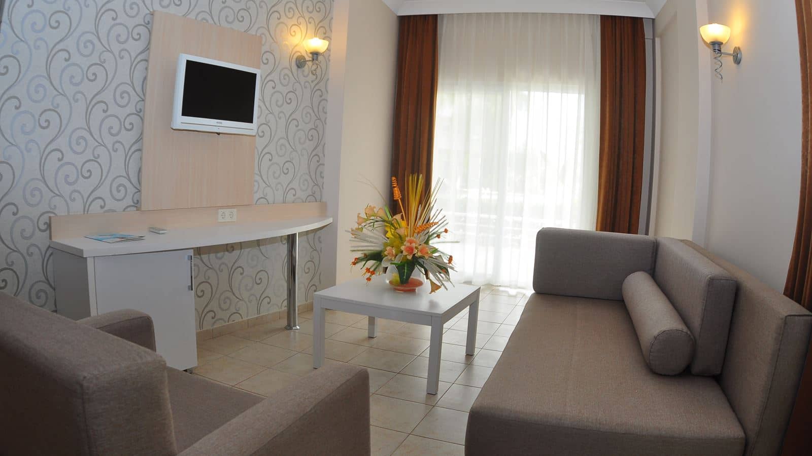 rooms-family-room
