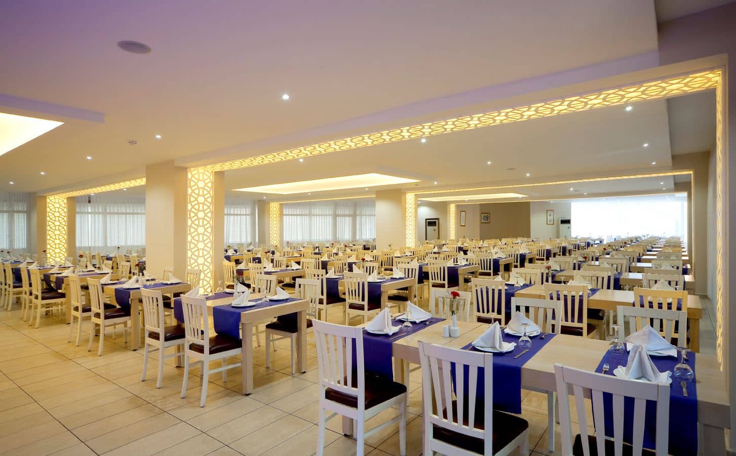 restaurants-main-restaurant