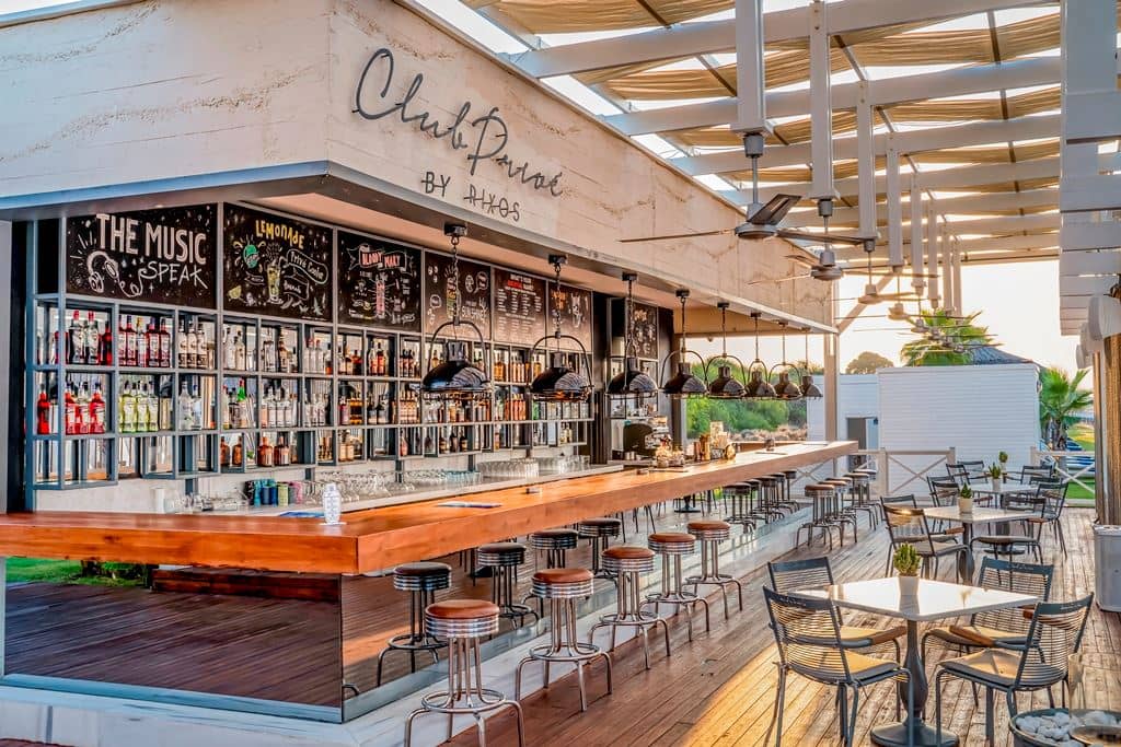 bars-beach-lounge