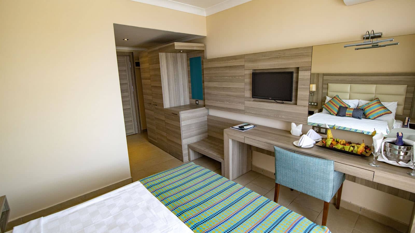 rooms-standard-room