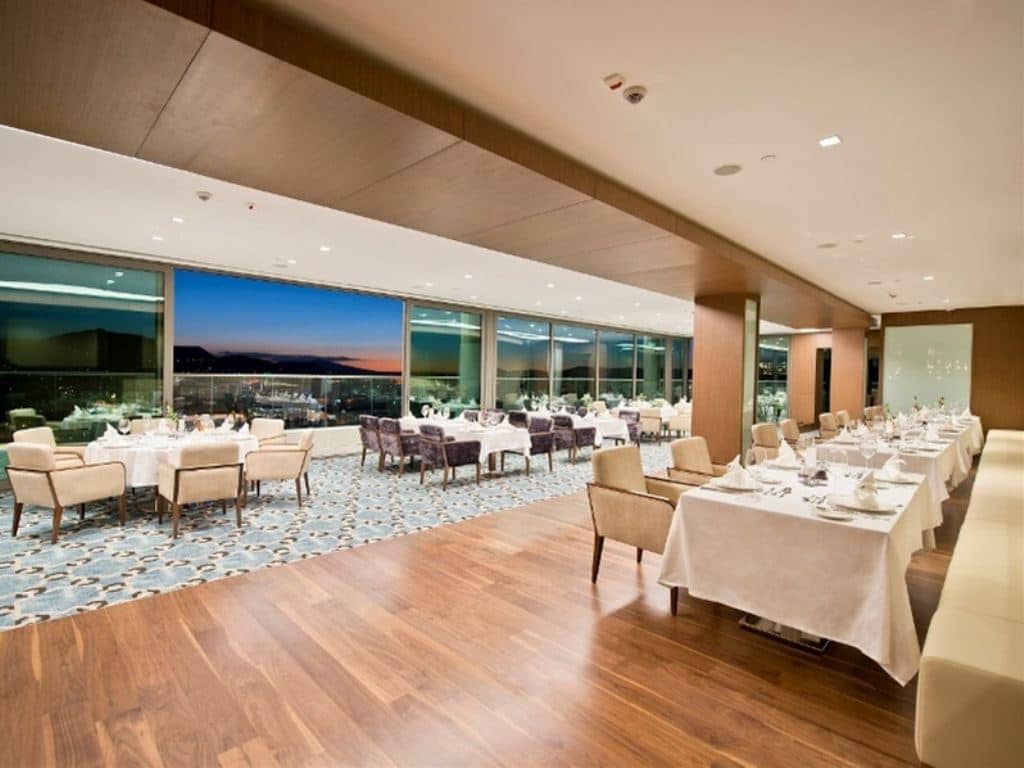 restaurants-main-restaurant