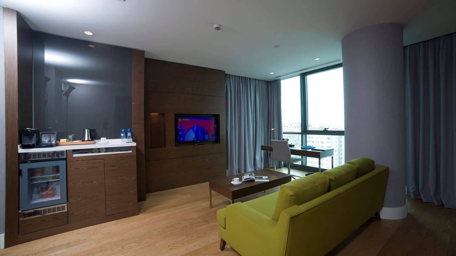 rooms-suite-room
