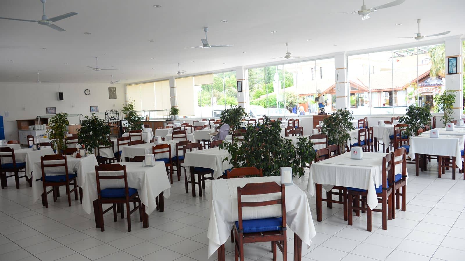 restaurants-main-restaurant