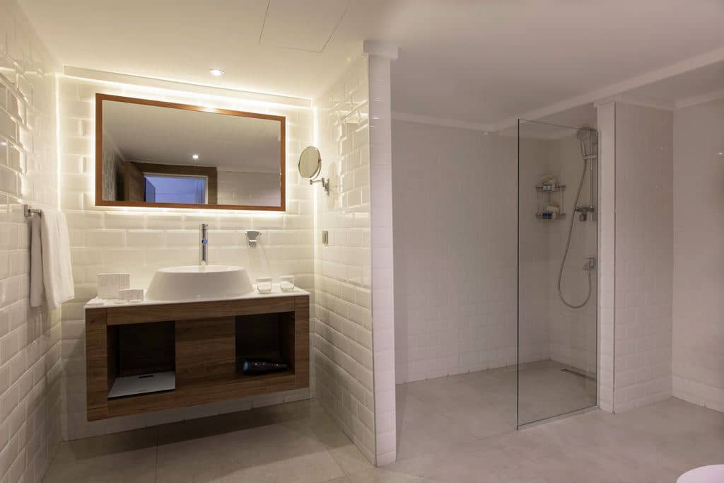 rooms-suite-sea-view