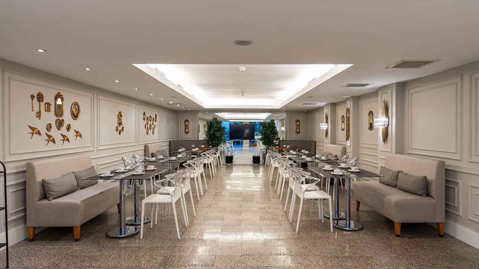 restaurants-restaurants