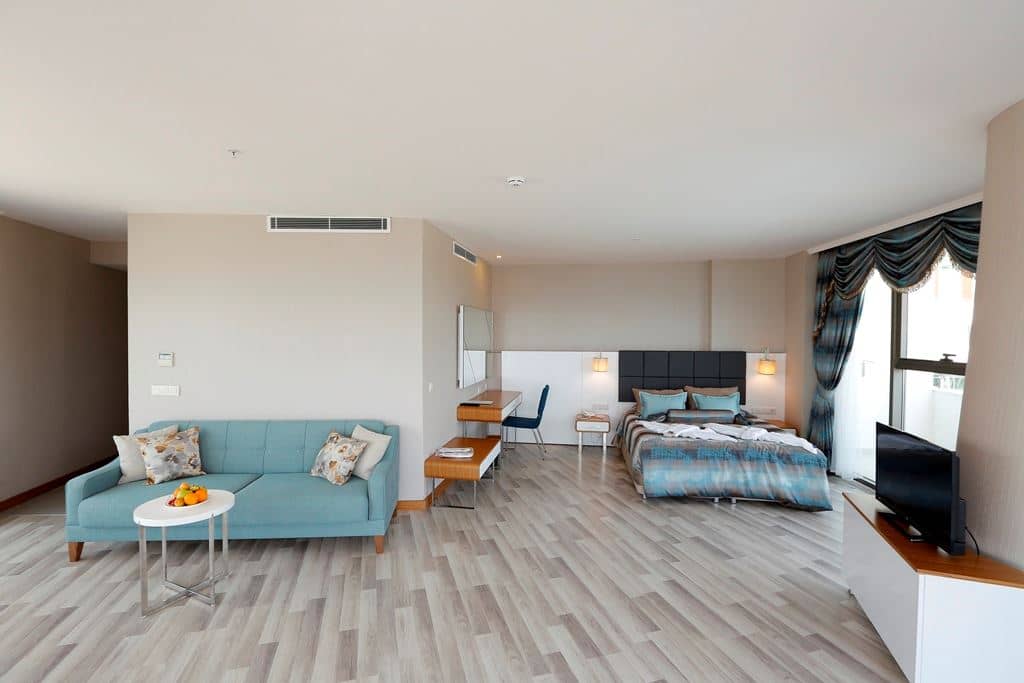 rooms-suite-room
