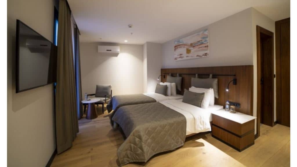rooms-grand-suit