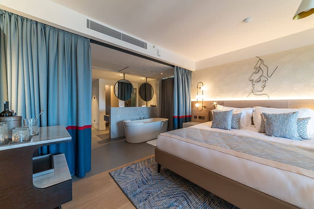 rooms-superior-junior-suite