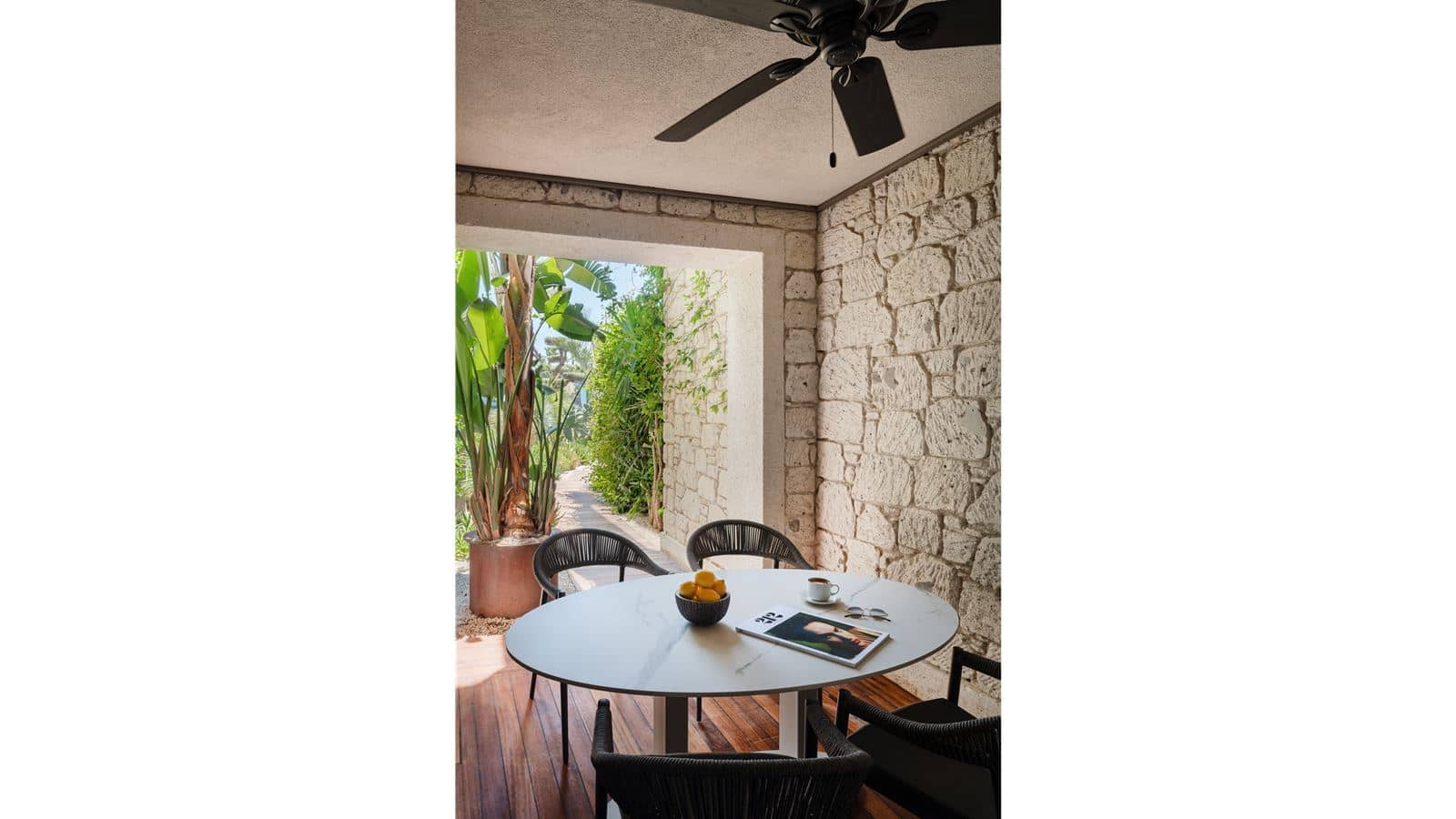 rooms-comfort-corner-room