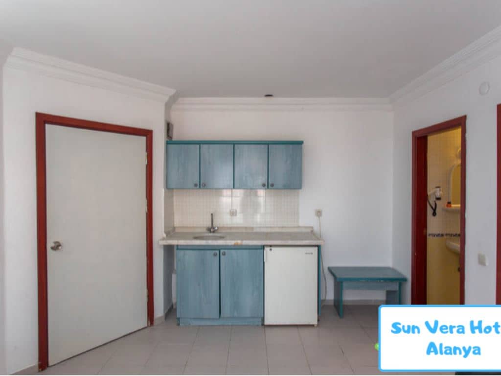 rooms-family-room
