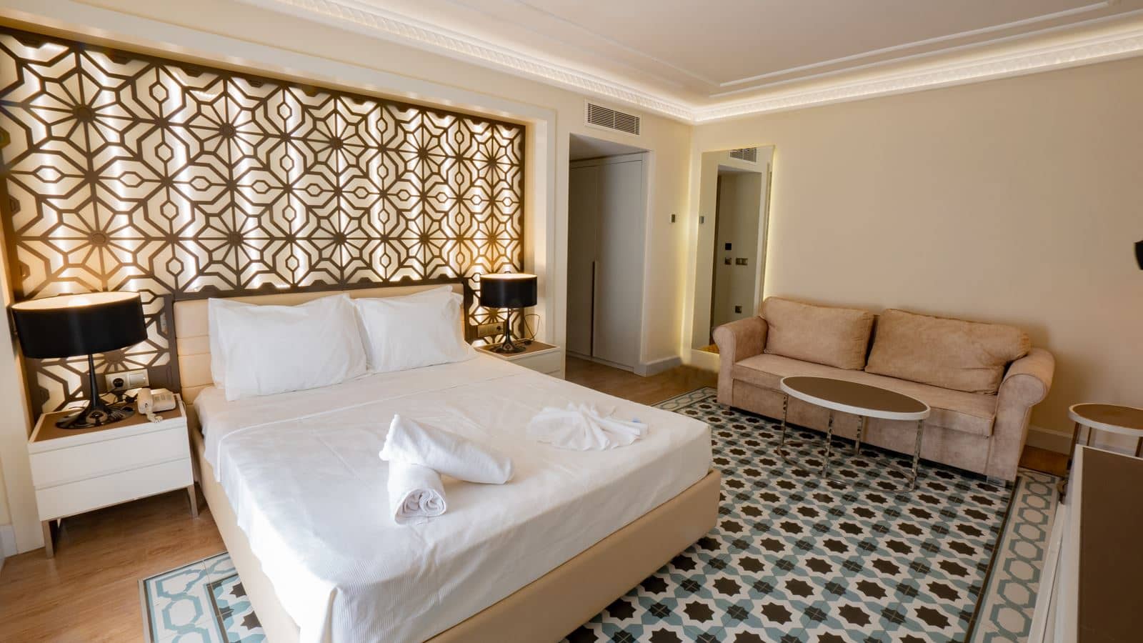 rooms-standard-room