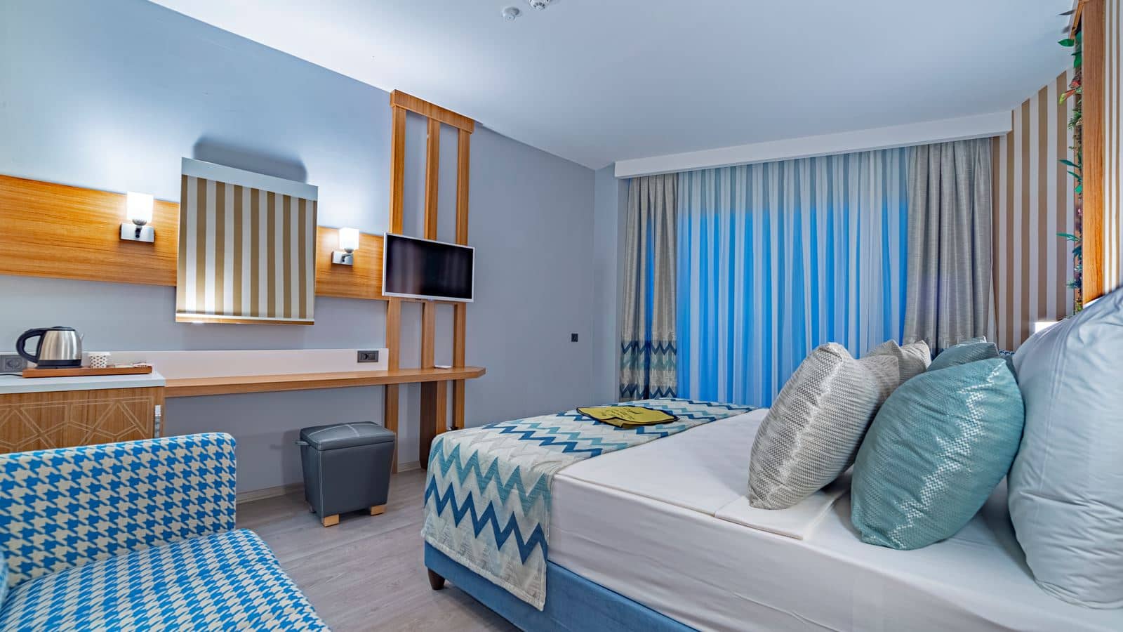 rooms-standard-room