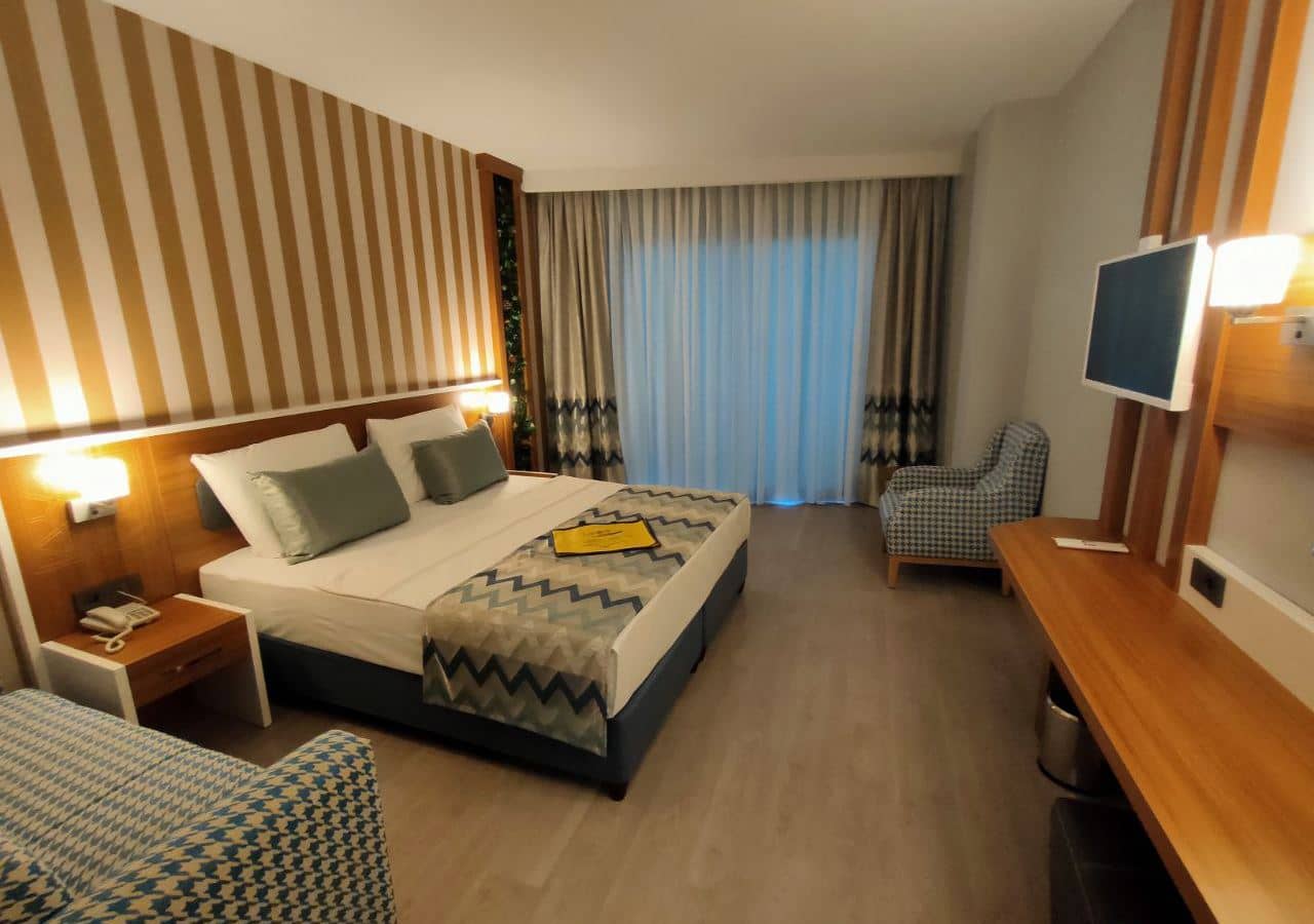 rooms-standard-room