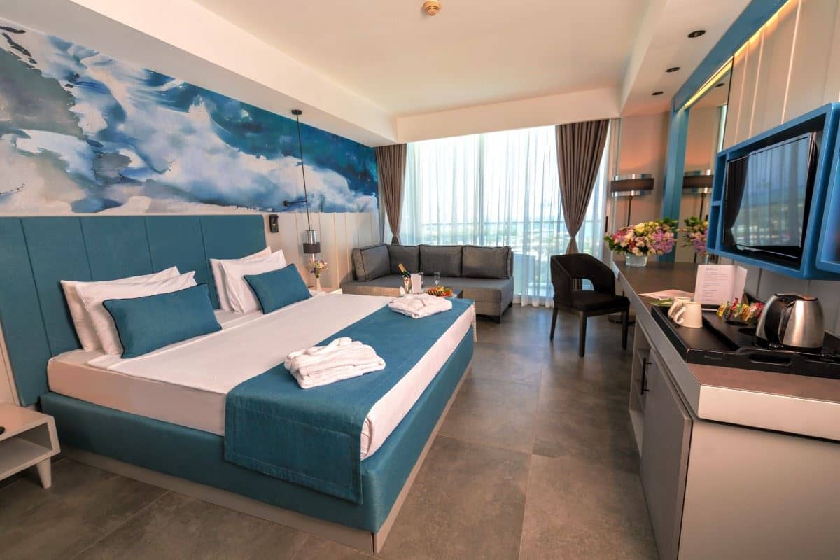 rooms-economy-room