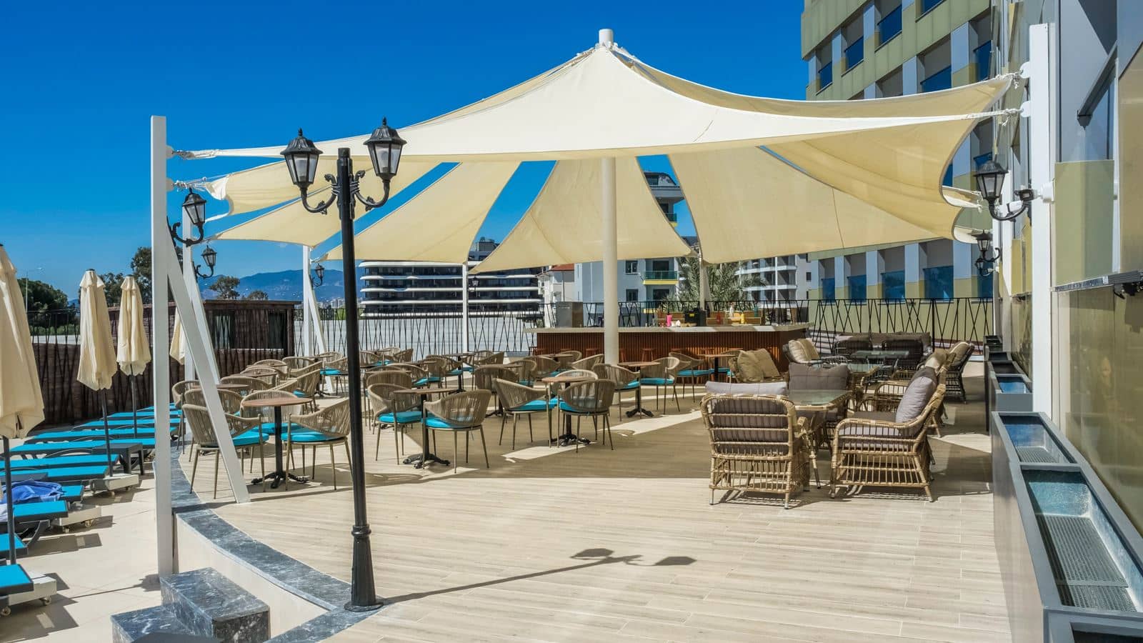 bars-beach-bar