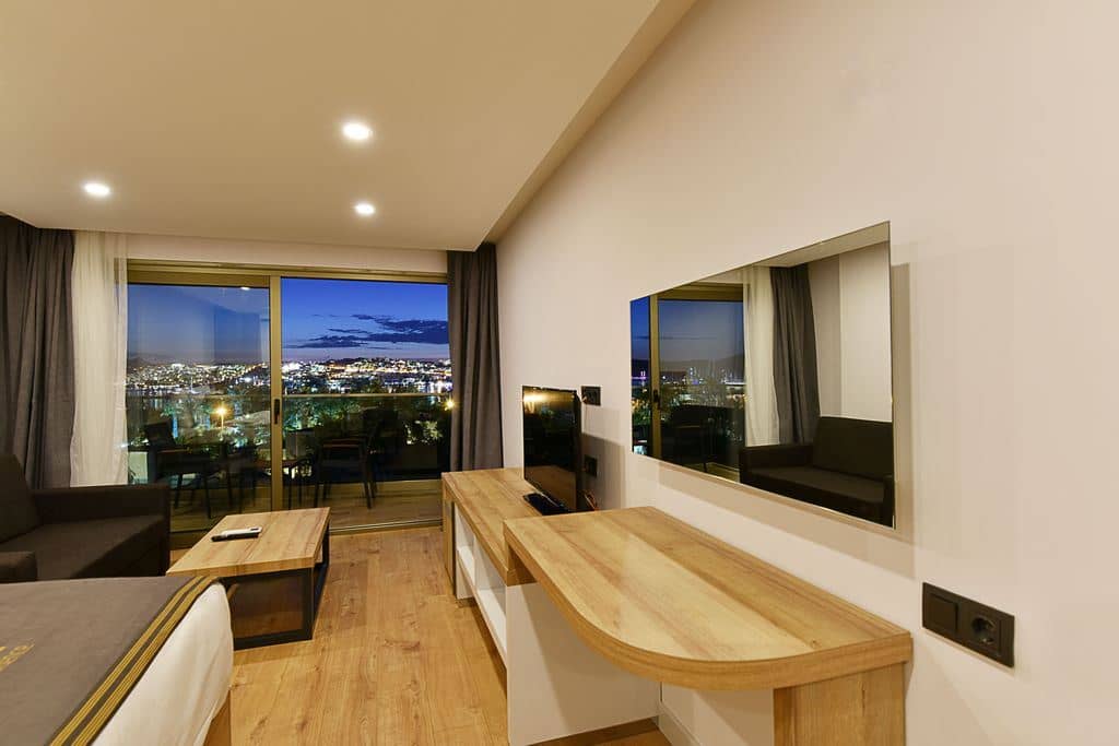 rooms-studio-roomsea-view