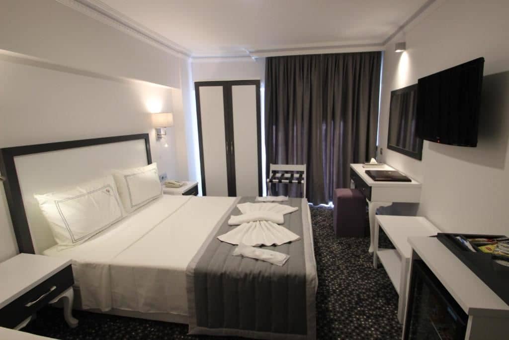 rooms-standard-room